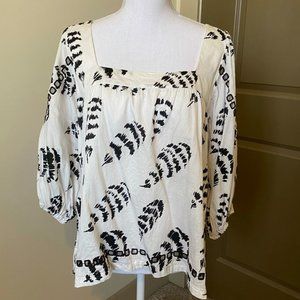 ANTHROPOLOGIE | Women's B&W Eyelet Blouse